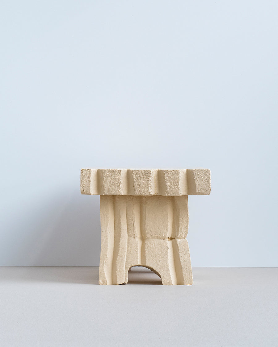 A.S.T. (Arc Side Table)